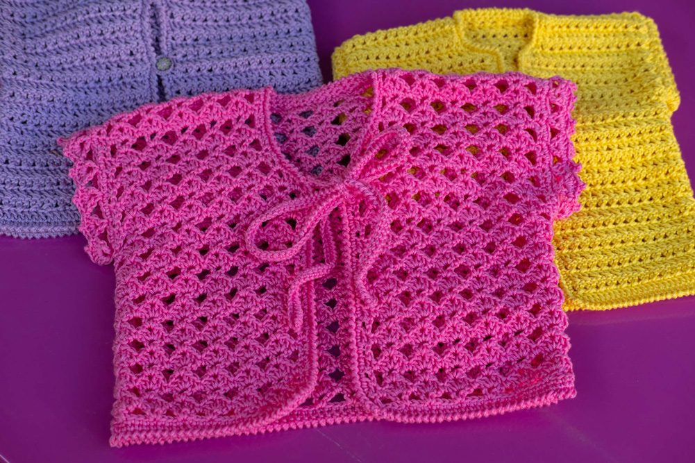 Pulls bébé au crochet