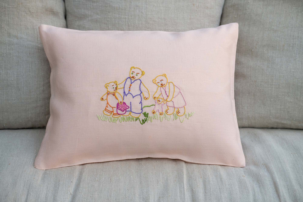 Coussin brodé
